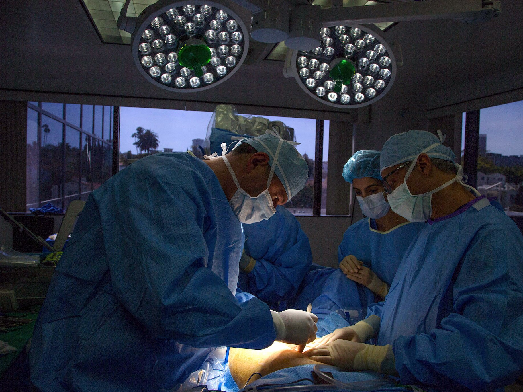 Лечебная хирургическая операция
